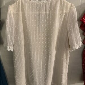 Chic Ivory Lace Accent Blouse